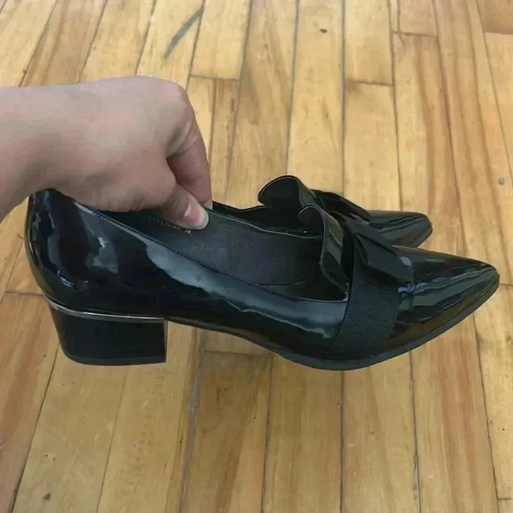 Patent  leather loafers‎